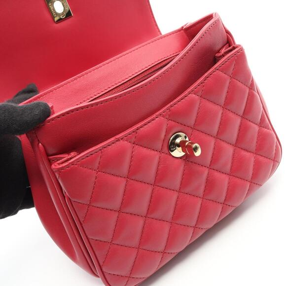 CHANEL Matelasse Shoulder Bag in Lambskin Leather, Women's, Pink - Picture 10 of 10